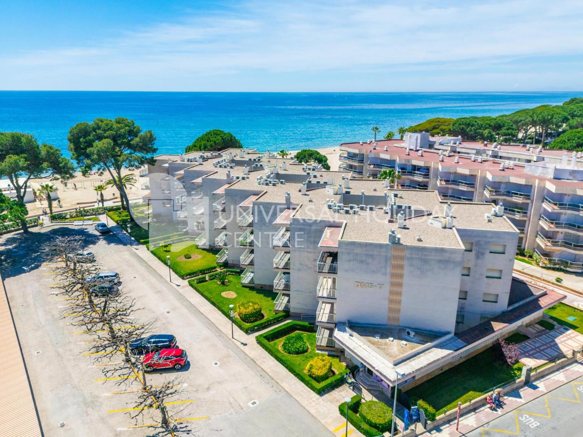Uhc Dms Family Apartments Cambrils Exterior photo