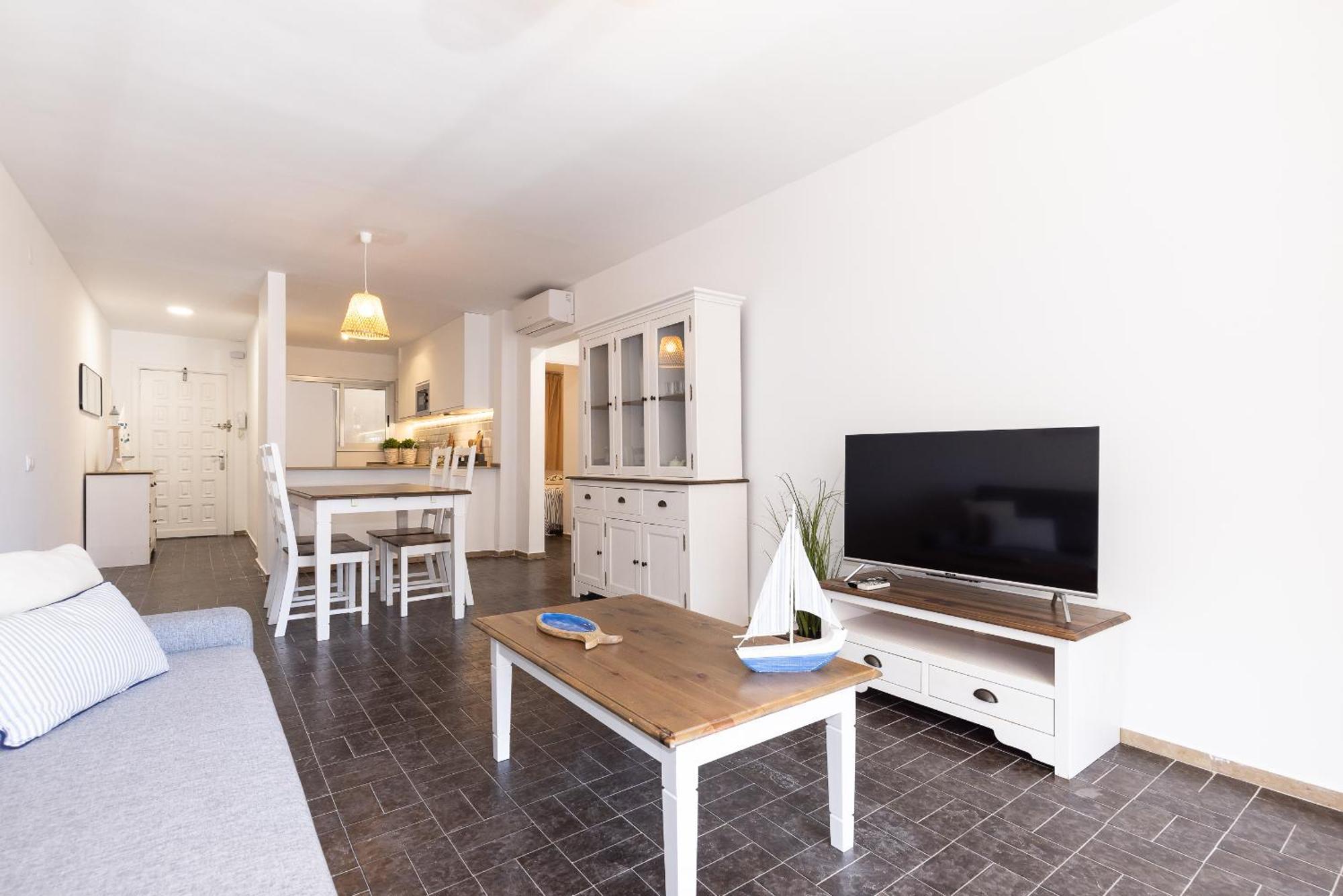 Uhc Dms Family Apartments Cambrils Exterior photo