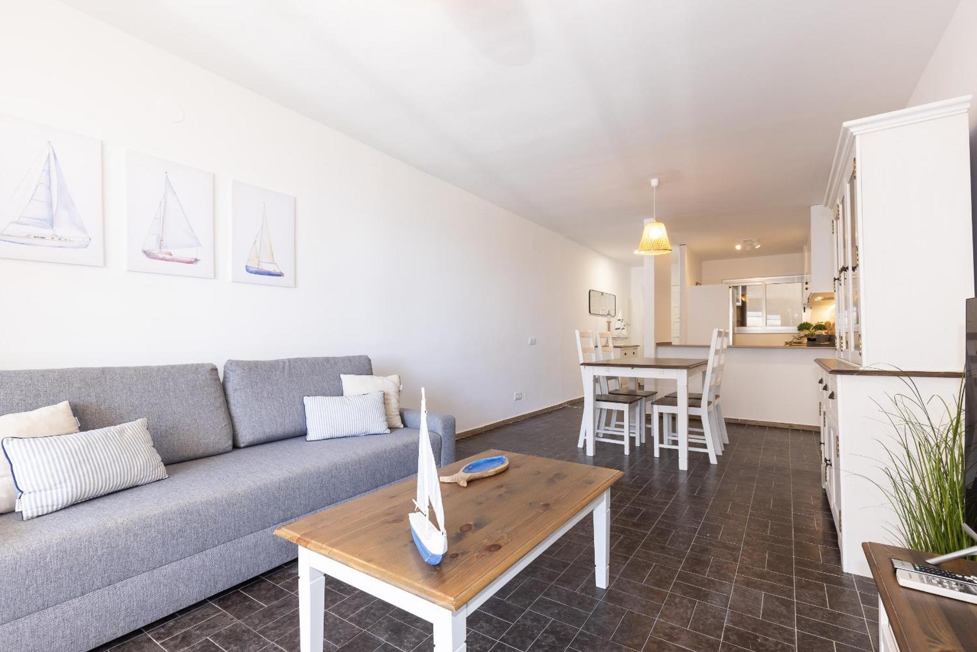 Uhc Dms Family Apartments Cambrils Exterior photo